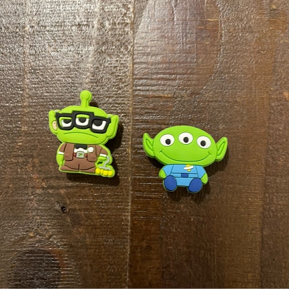 2 Piece Disney Toy Story Aliens Crocs Charms - Buy 3 of More Get 50% OFF - Picture 2 of 3